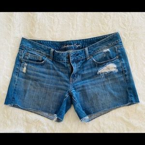 💙Womens Size 14 Jean Cutoff Shorts! 💙